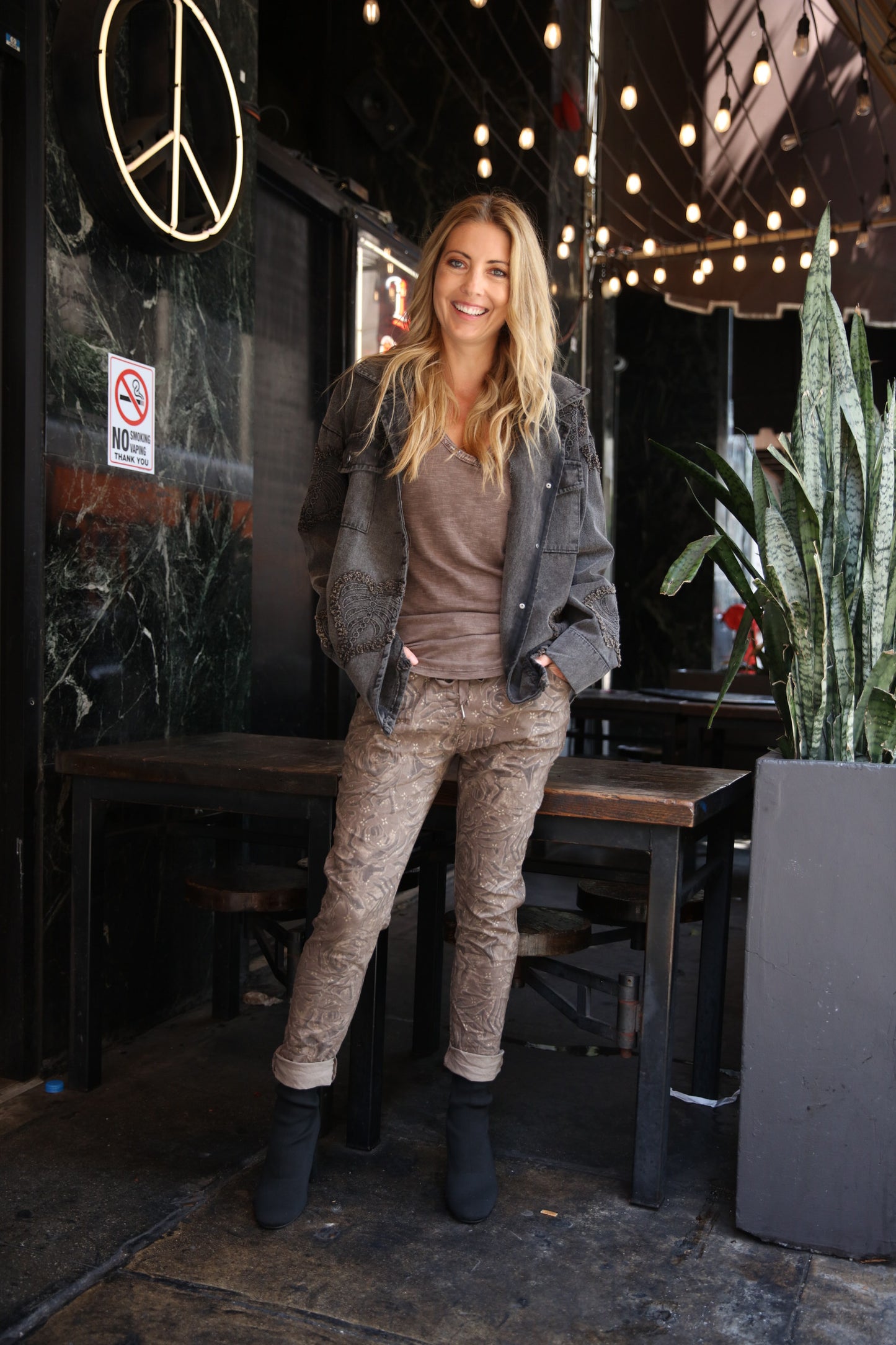 Leaf Embroidery Jacket