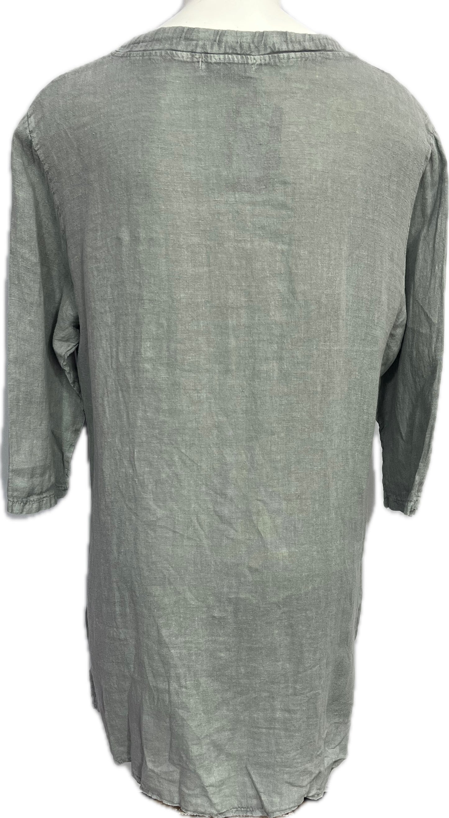 Embroidered Two Pocket Dress