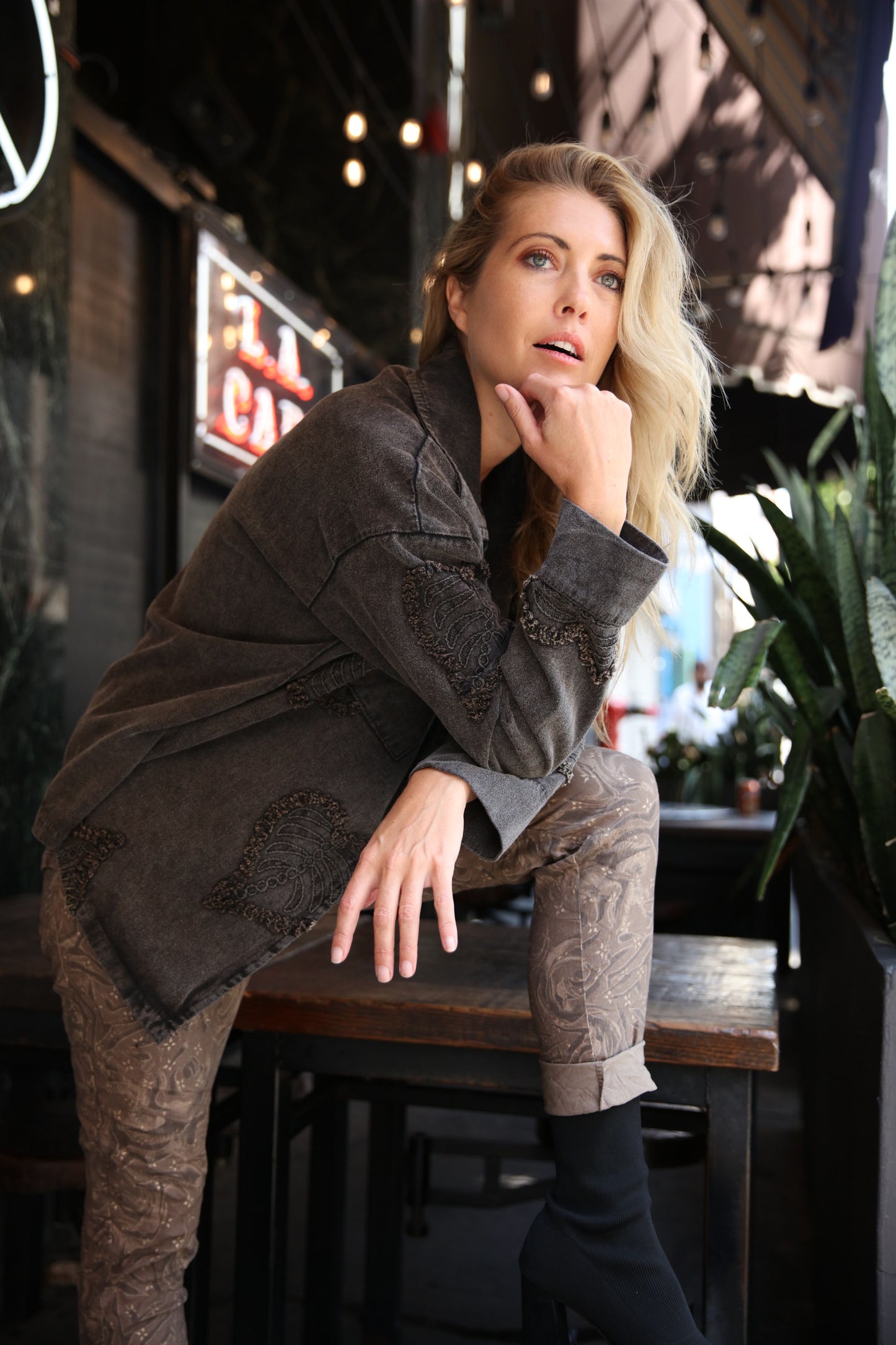 Leaf Embroidery Jacket