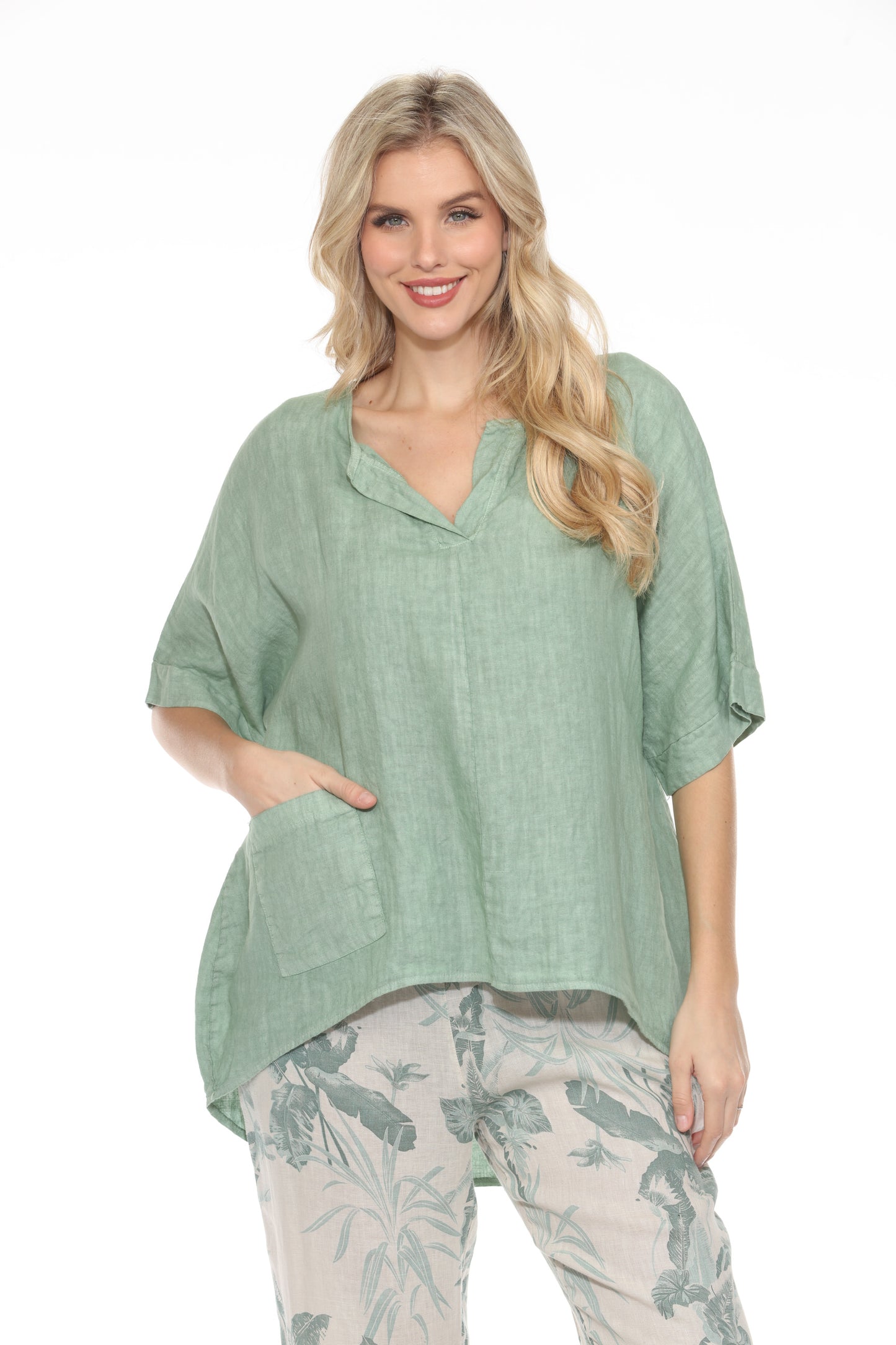 Linen V-Neck Pocket Top