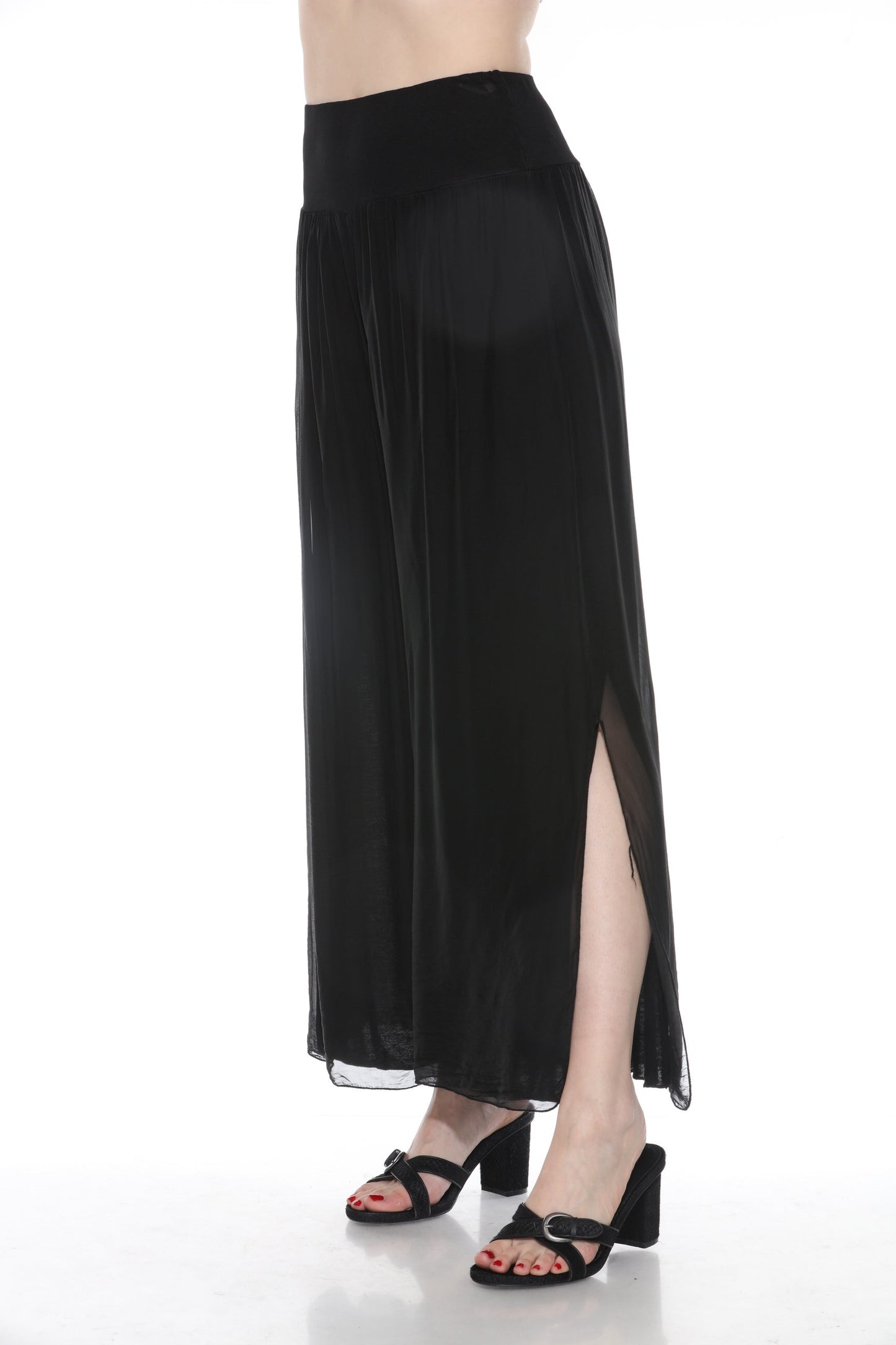 Silk Pant With a Slit