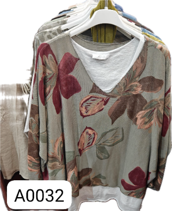 Floral V-neck Terry Top