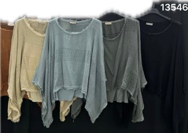 Linen Fringe-neck Top