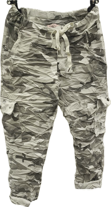 Vintage Floral V-Neck Top