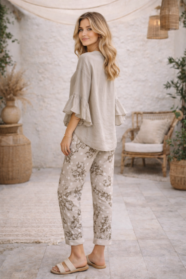 Cotton Ruffled-Sleeves Button Up Top