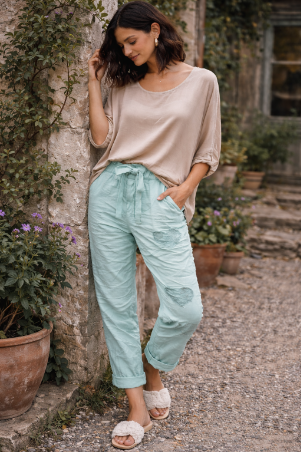 Heart Embroidery Stretch Pant